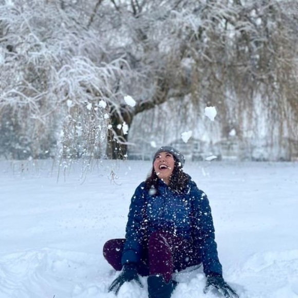 Meet your Posher, Nikki - Picture 1 of 1